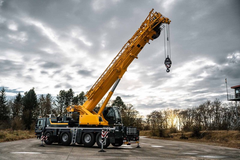 Mobile crane LTM 1090-4.3 - Liebherr