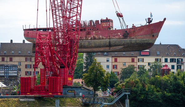 liebherr-lr-11000-basel-ship-1192x690