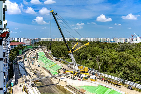 liebherr-upload-singapore-hiap-tong-corporation-600x400