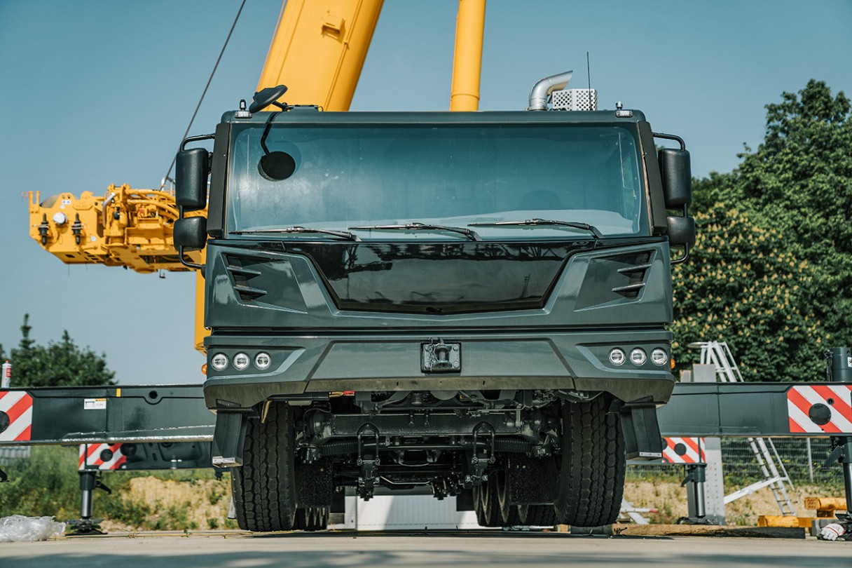 liebherr-upload-liccon3-front-view-1265x843