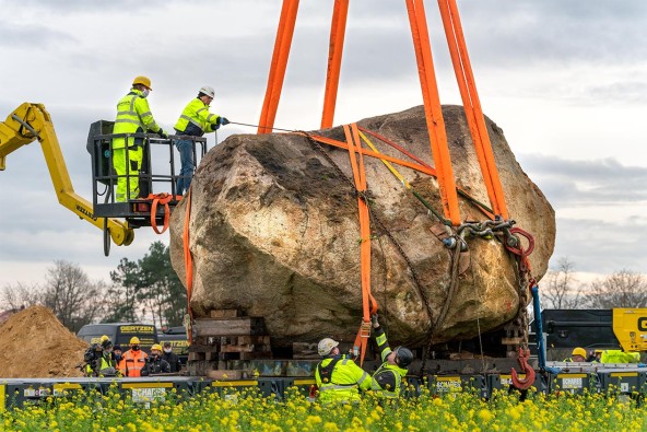 liebherr-upload-mach-dich-vom-acker-franz-gruber-1265x843