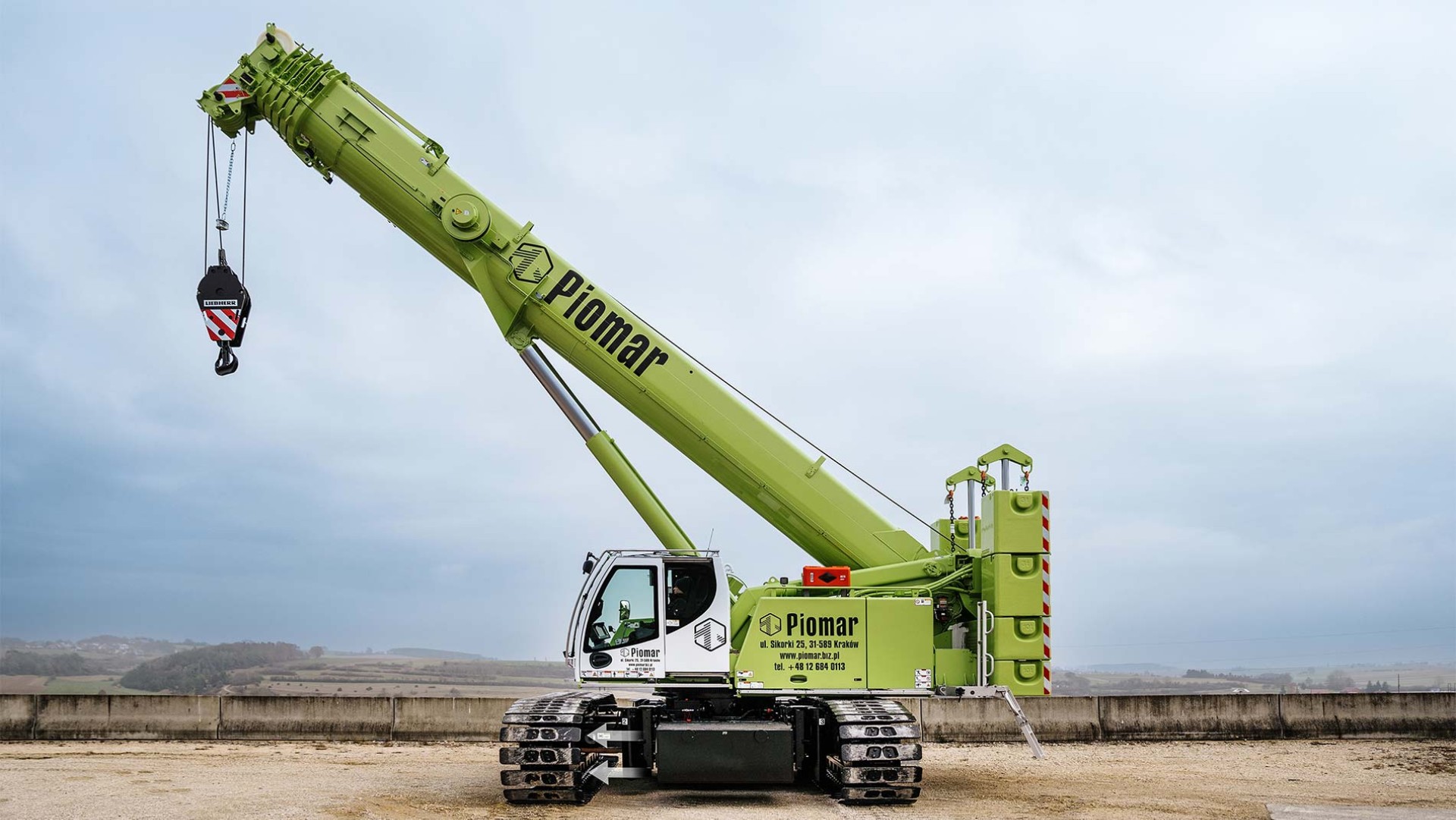 liebherr-upload-shift-the-center-of-gravity-stage-1901x1070