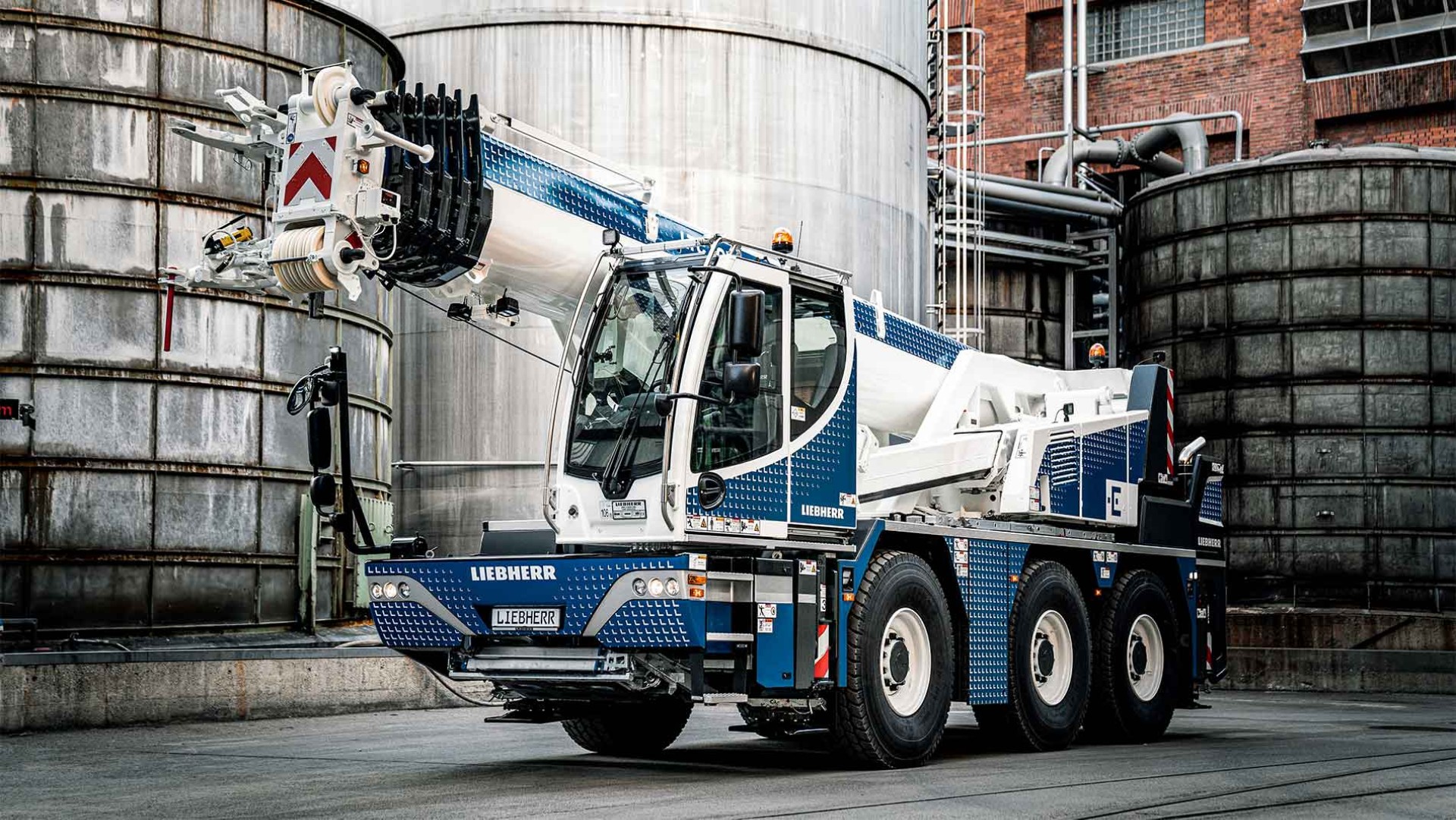 liebherr-upload-zero-emission-full-power-stage-1901x1070