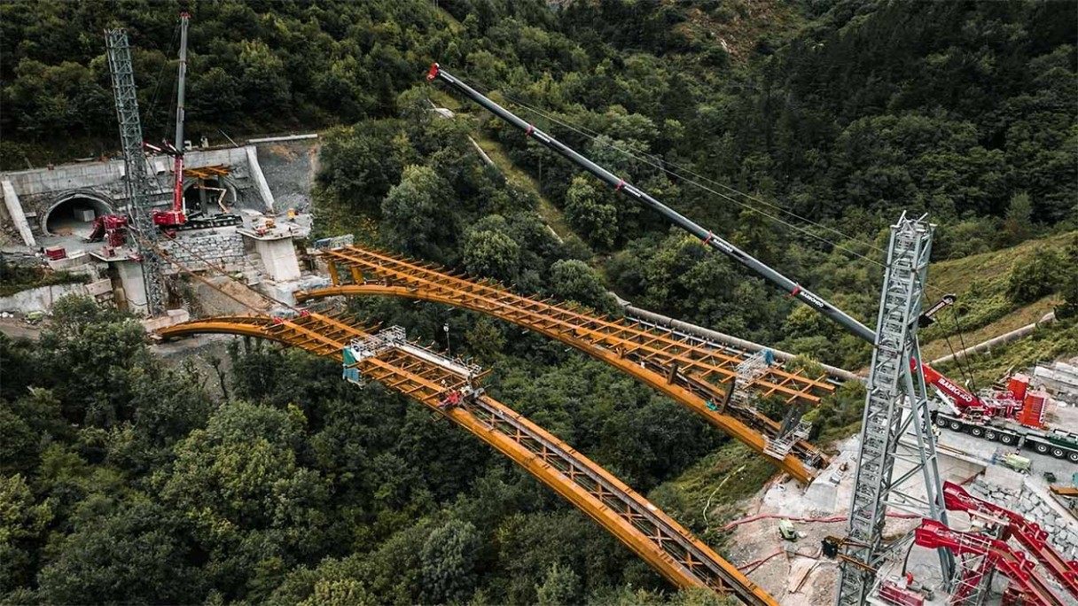 liebherr-lwe-upload-protecting-environment-viaduct-1265x712