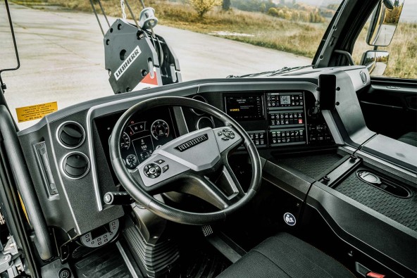 liebherr-lwe-upload-master-of-all-roads-interior-1265x843