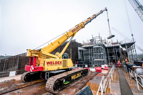 liebherr-lwe-upload-very-busy-weldex-1265x843