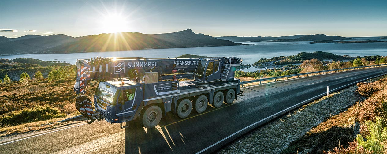 liebherr-lwe-upload-cool-design-on-road-1265x503