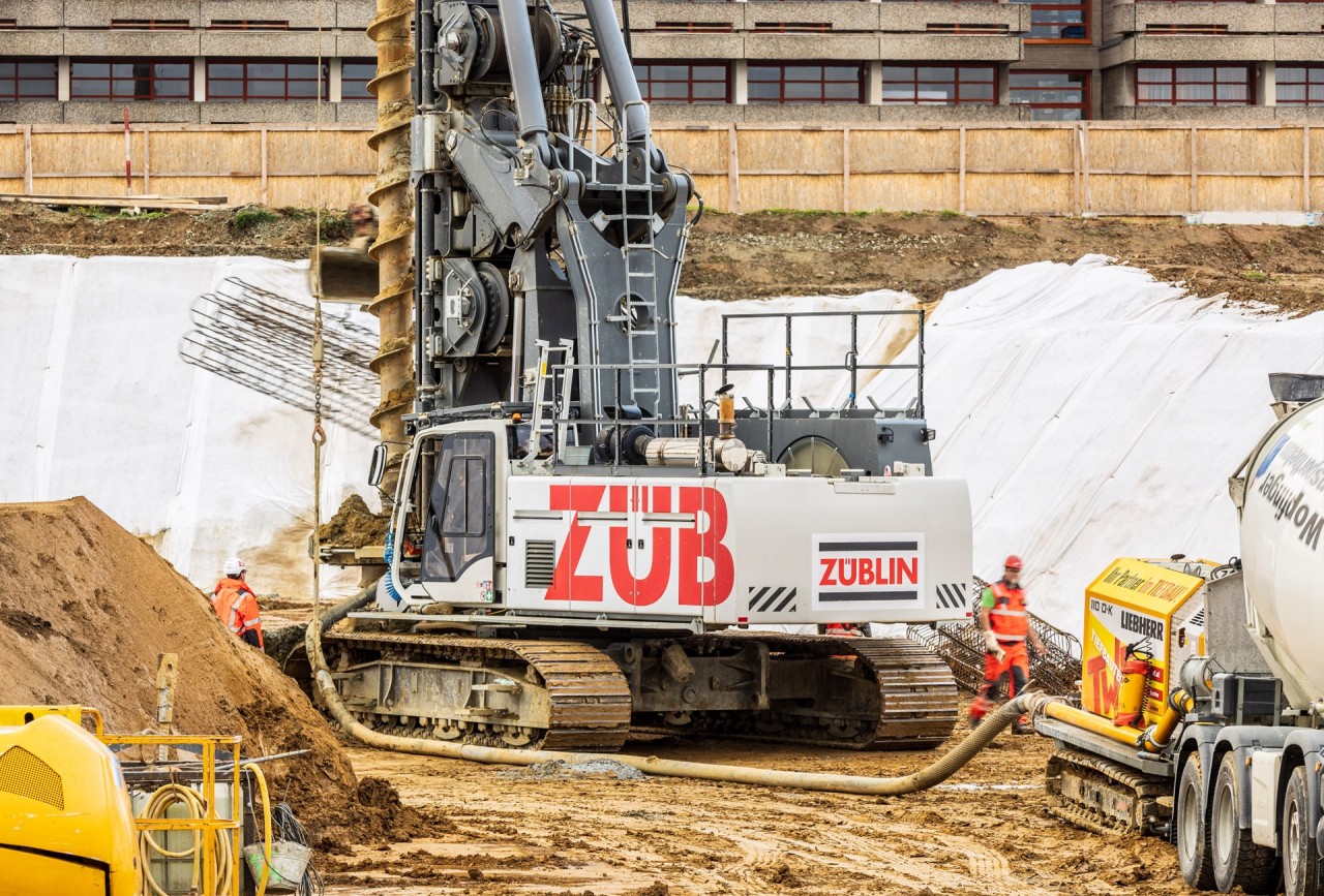 liebherr-jobreport-oberwart-krankenhaus-sob-endlosschneckenbohren-lipos-positionierung