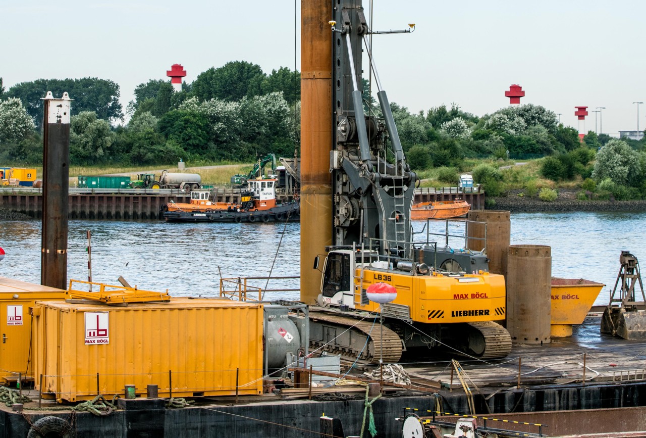 liebherr-lipos-hamburg-brueckenbau