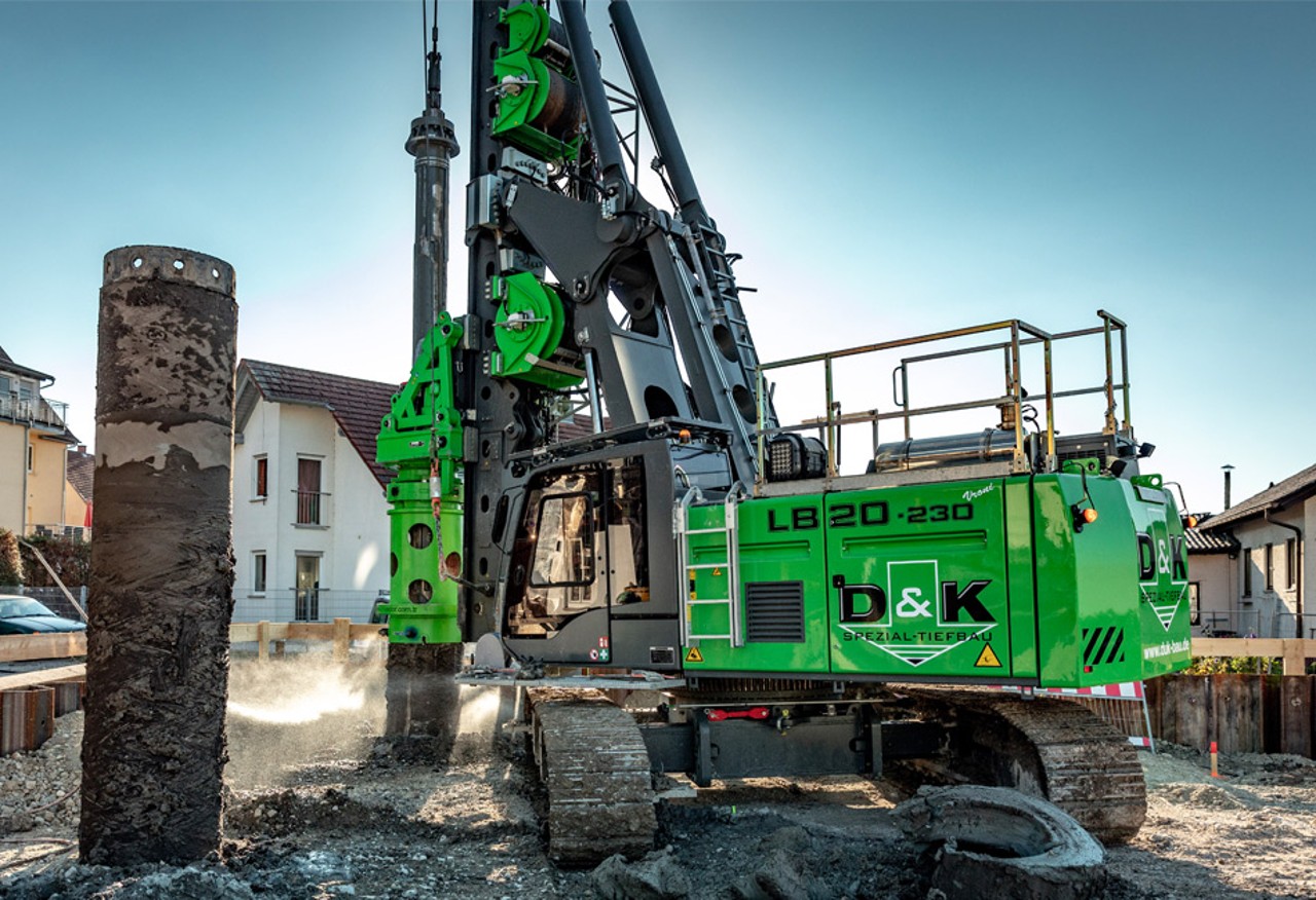 liebherr-automatic-winch-control-windenautomatik-schleppschaufelautomatik-parallelbetrieb-parallel-operation