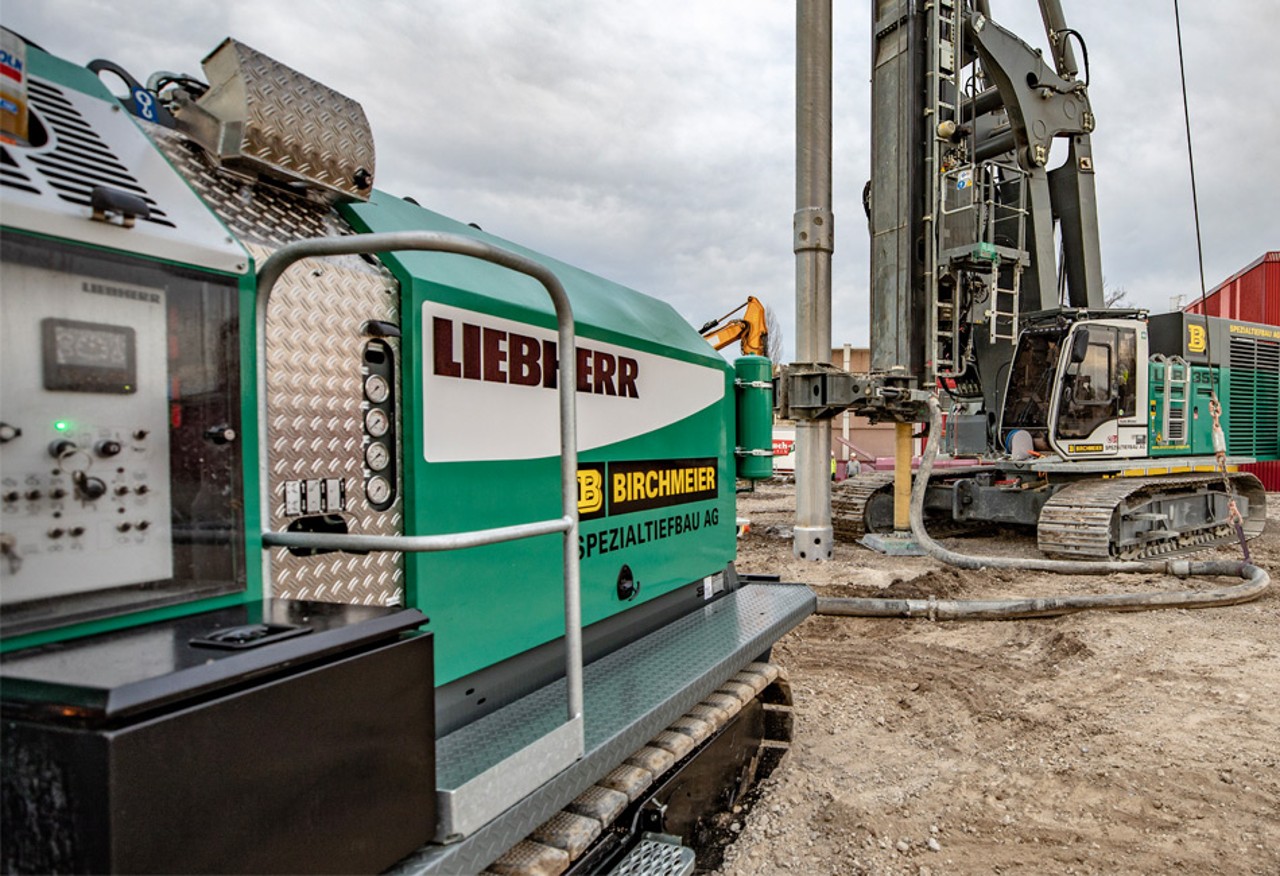 liebherr-fernbedienung-für-betonpumpe-remote-control-concret-pump