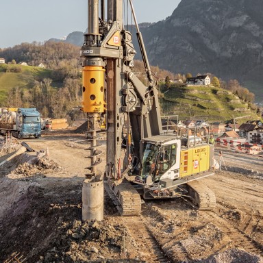 liebherr-drilling-rigs-bohren-min