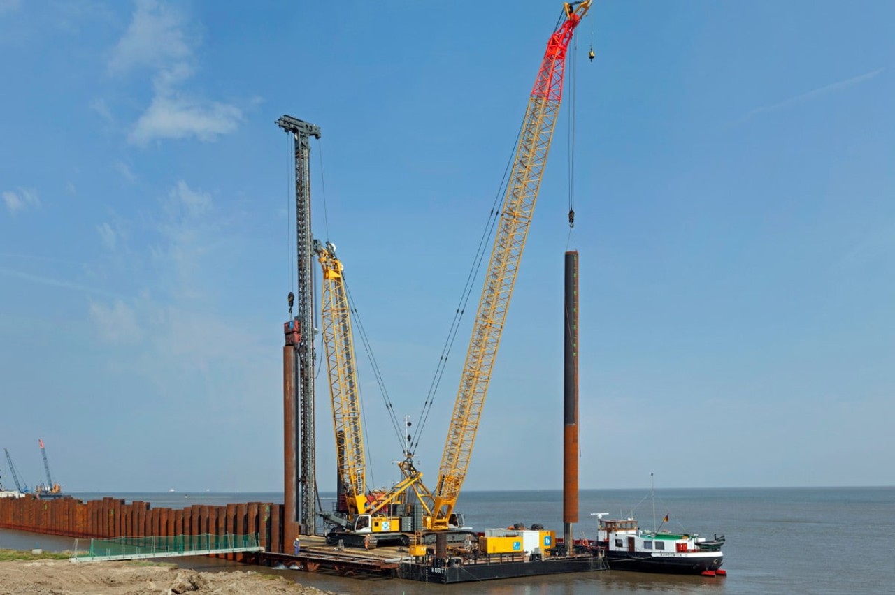 liebherr-lrh-600-piling-rig-duty-cycle-crawler-crane-vibrator-fixed-leader-Haengemaekler