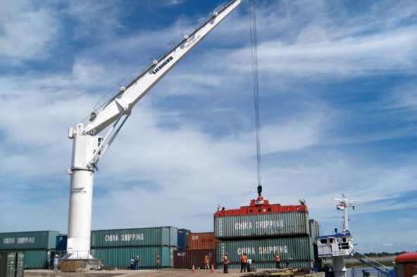 liebherr-sc-fcc-280-fixed-cargo-crane-container-handling-argentina