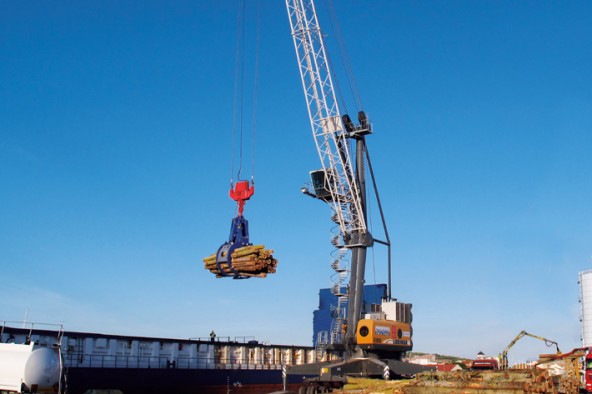 liebherr-lhm-280-mobile-harbour-crane-general-cargo-cci-de-narbonne-france