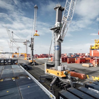 liebherr-port-equipment