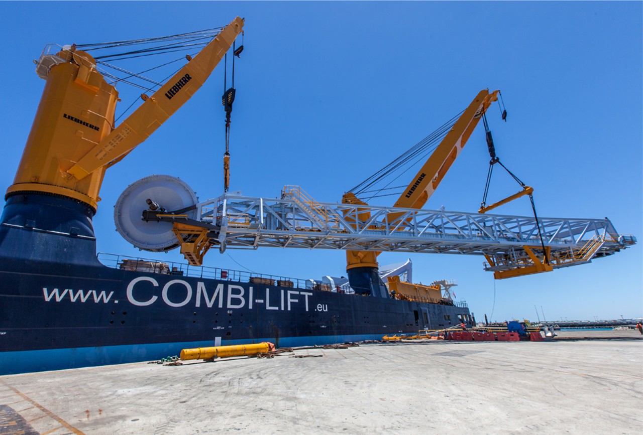 liebherr-ship-crane-tandem-sycratronic-1