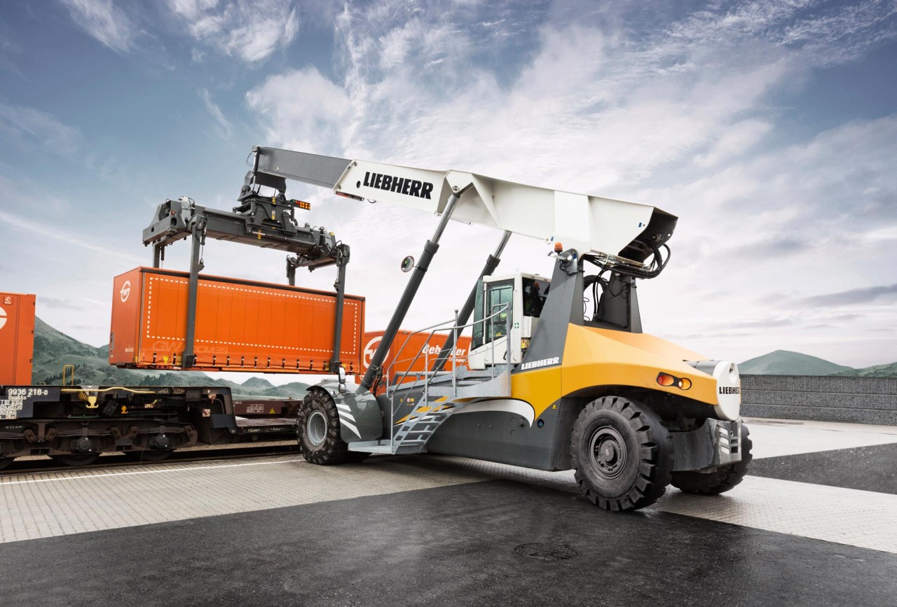 liebherr-lrs-545-intermodal-bludenz-austria-NL