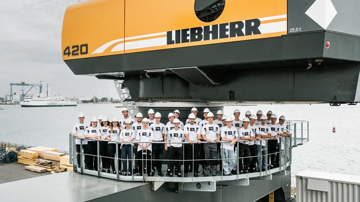 liebherr-presseinformation-azubis-2022