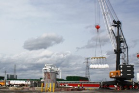 liebherr-lhm-280-mobile-harbour-crane-general-cargo-big-bags-toledo-usa-teaser