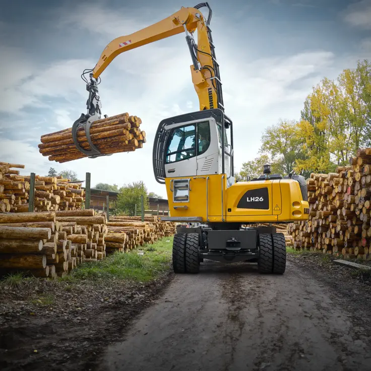 liebherr-log-loaders-1920x1920px